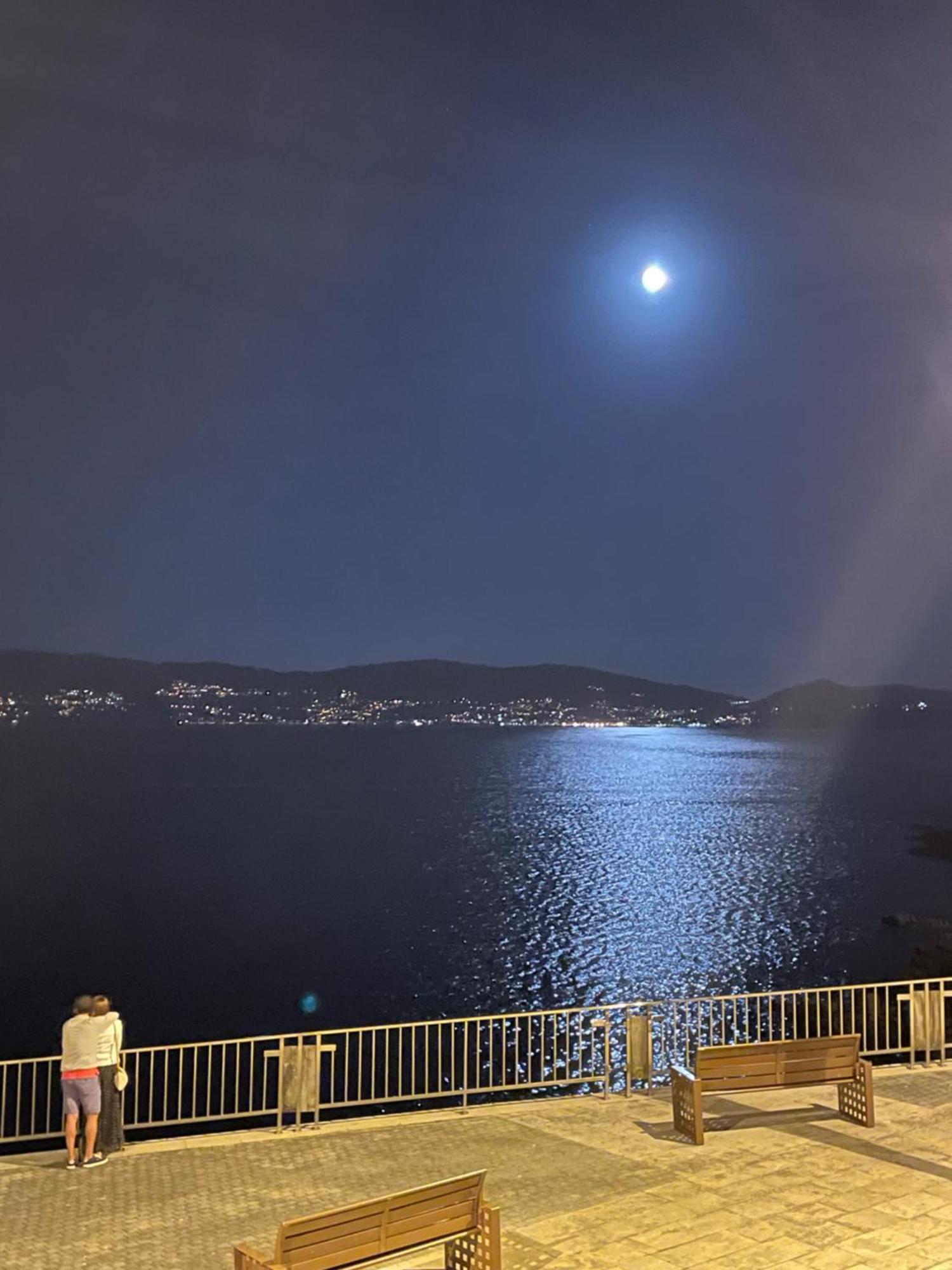 Piso Vacaciones En El Mar Apartment Sanxenxo Ngoại thất bức ảnh